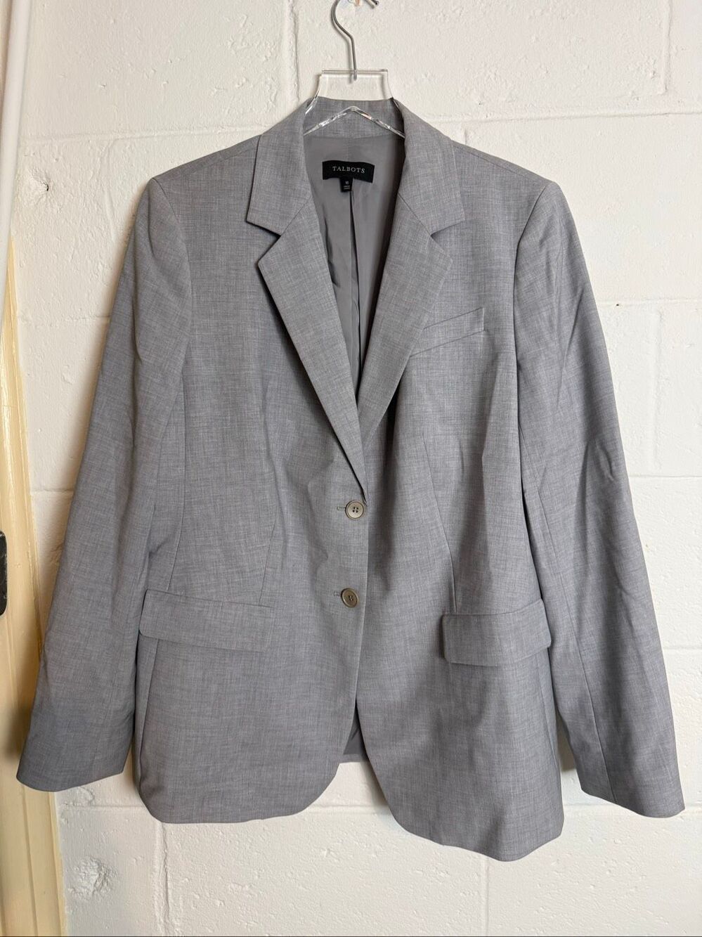 Talbots Women’s Size 16 Gray Wool Blend Two Button Blazer Workwear Career